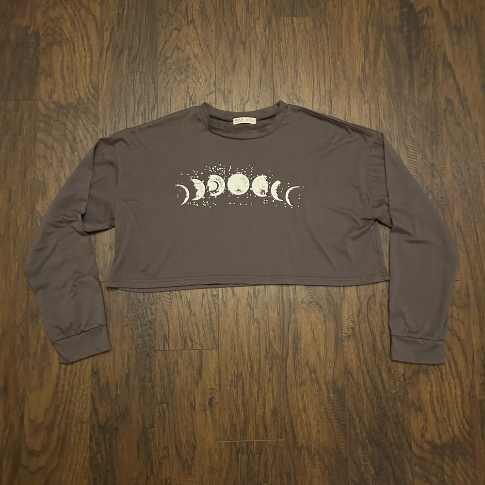 ROMWE Sun & Moon Gray Grey Graphic T Shirt Crop Top Size Medium